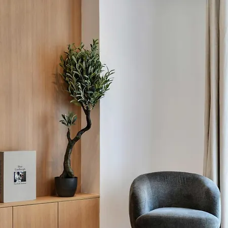 Incredible Flat - 4 Br-10p - Matignon - Champs Elysées Parigi