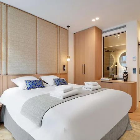 Incredible Flat - 4 Br-10p - Matignon - Champs Elysées Parigi