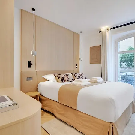 Appartamento Incredible Flat - 4 Br-10p - Matignon - Champs Elysées Parigi