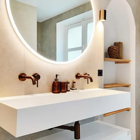 Incredible Flat - 4 Br-10p - Matignon - Champs Elysées