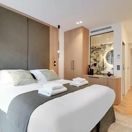 Appartamento Incredible Flat - 4 Br-10p - Matignon - Champs Elysées *