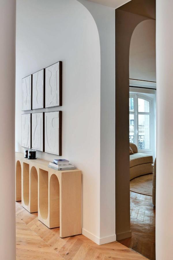Incredible Flat - 4 Br-10p - Matignon - Champs Elysées
