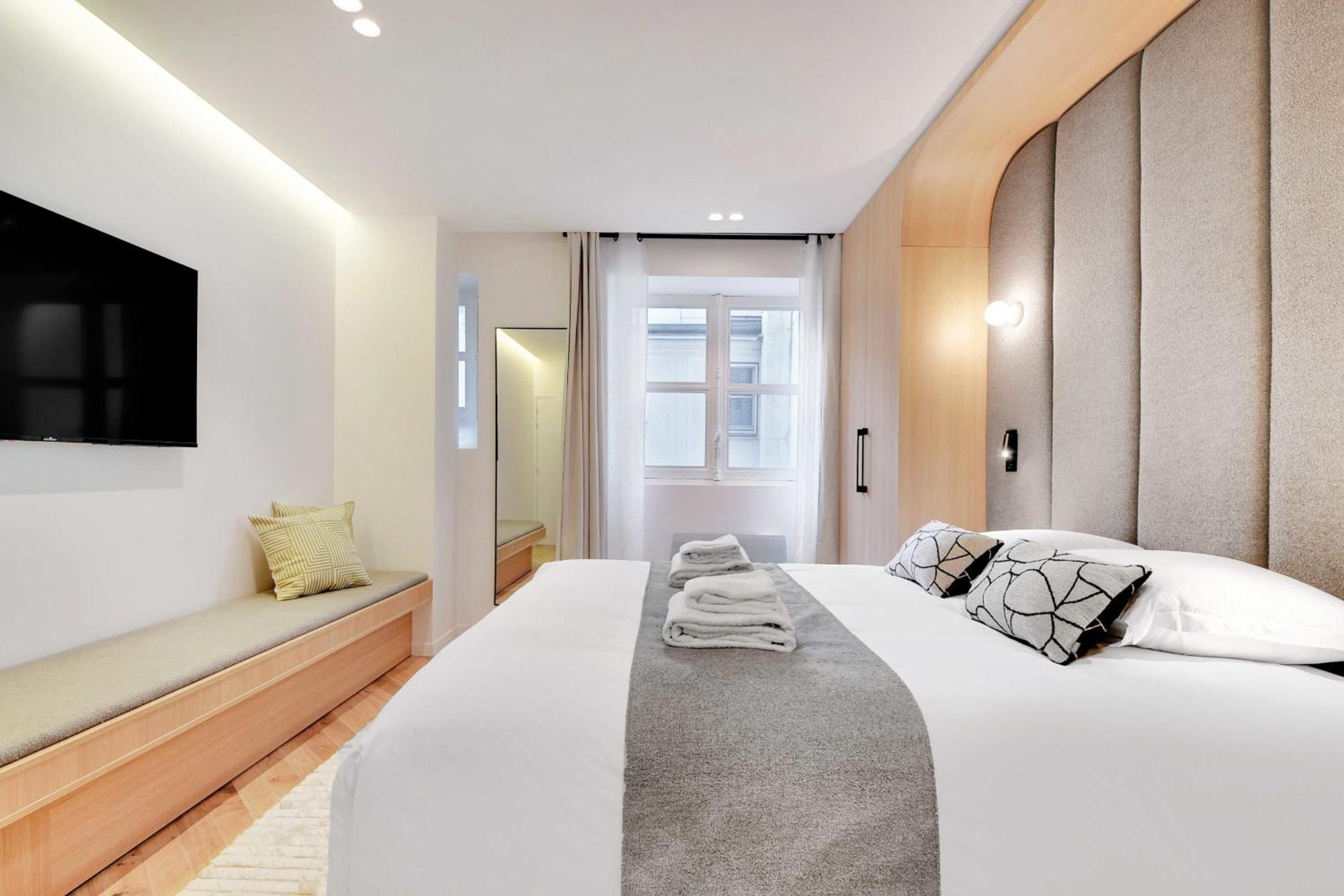 Appartamento Incredible Flat - 4 Br-10p - Matignon - Champs Elysées Parigi